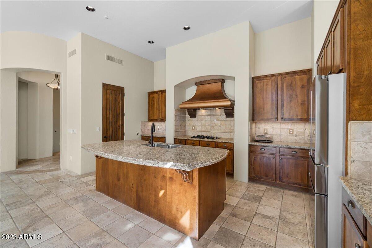 8953 East Mountain Spring Road Scottsdale, AZ 85255 - Photo 5 of 30 Chef's Kitchen