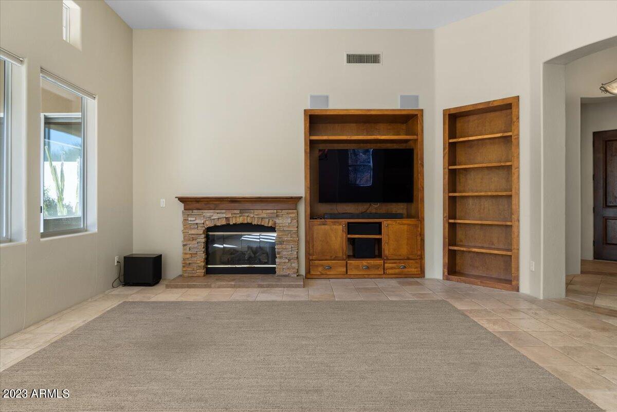 8953 East Mountain Spring Road Scottsdale, AZ 85255 - Photo 7 of 30 Gas Fireplace