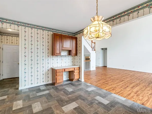 $499,000 | 2146 Meramec Ridge Court, Fenton, MO 63026