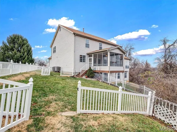 $499,000 | 2146 Meramec Ridge Court, Fenton, MO 63026