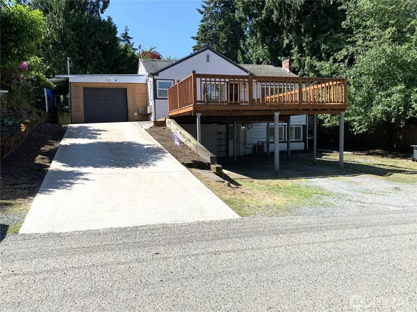 $798,000 | 2315 South 116th Place, Seattle, WA 98168