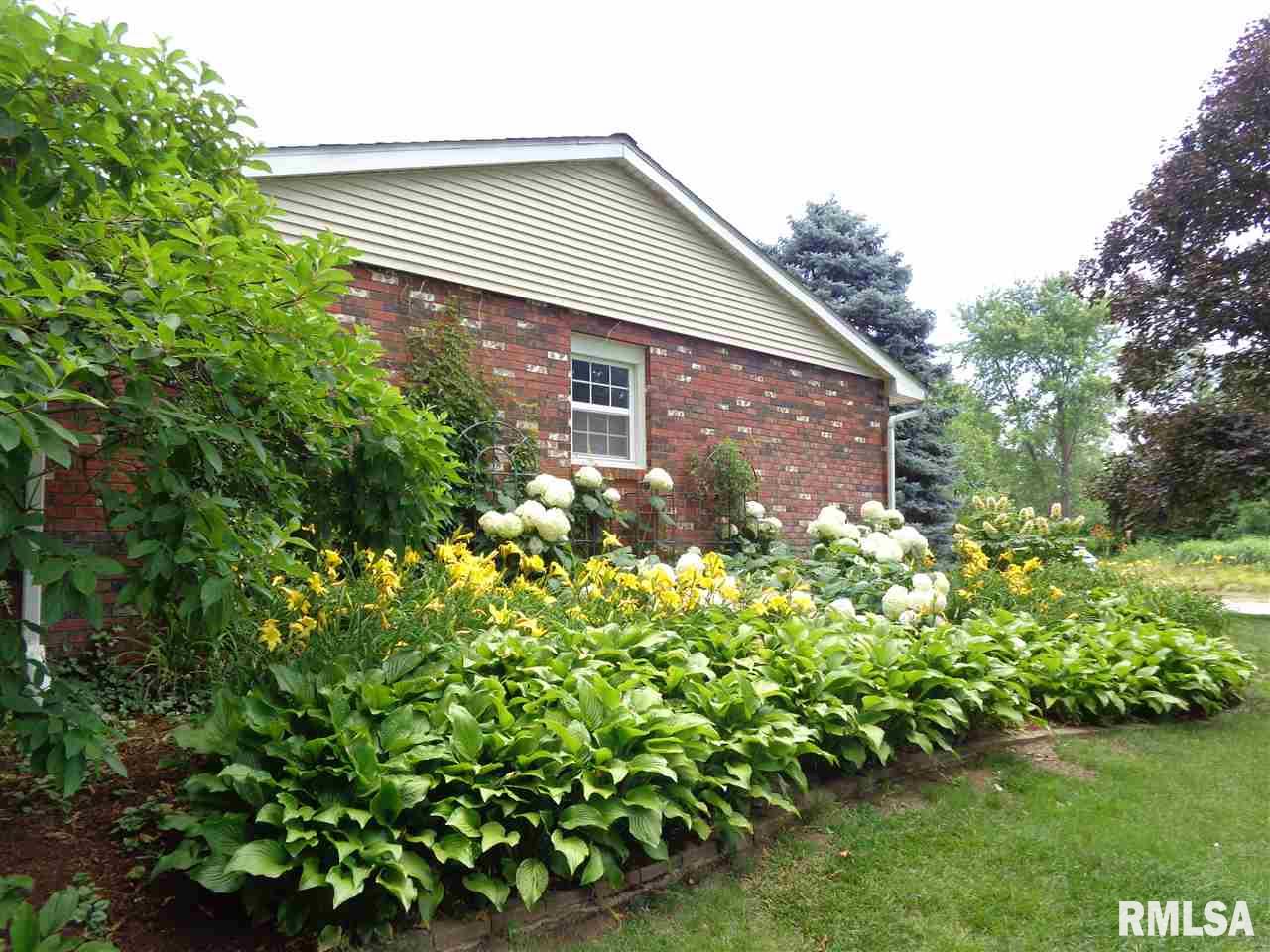 4311 East Rome West Road Chillicothe, IL 61523 - Photo 3 of 36 Gallery Image 3