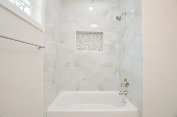$2,150 | 4333 Harby Street, Houston, TX 77023