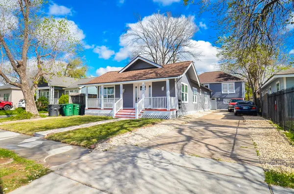 $2,150 | 4333 Harby Street, Houston, TX 77023