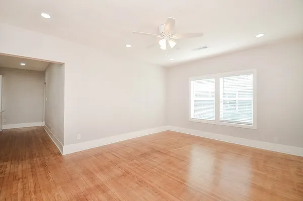 $2,250 | 4333 Harby Street, Houston, TX 77023