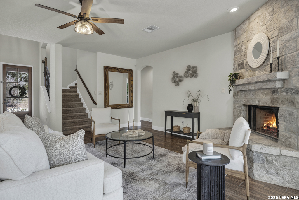 1621 Angolo New Braunfels, TX 78132 - Photo 8 of 46