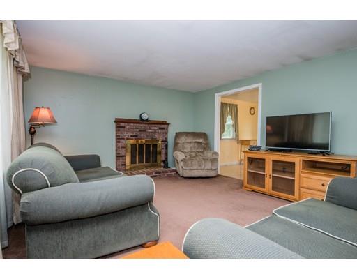215 County Road Freetown, MA 02717 - Photo 4 of 29 Gallery Image 4