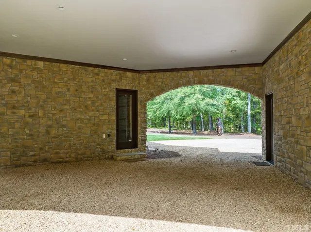 $2,950,000 | 2 American Court, Apex, NC 27523