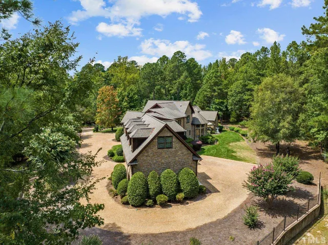$2,950,000 | 2 American Court, Apex, NC 27523