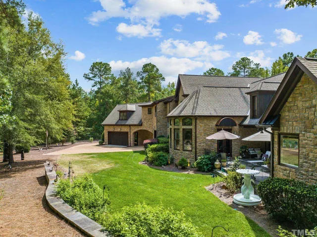 $2,950,000 | 2 American Court, Apex, NC 27523