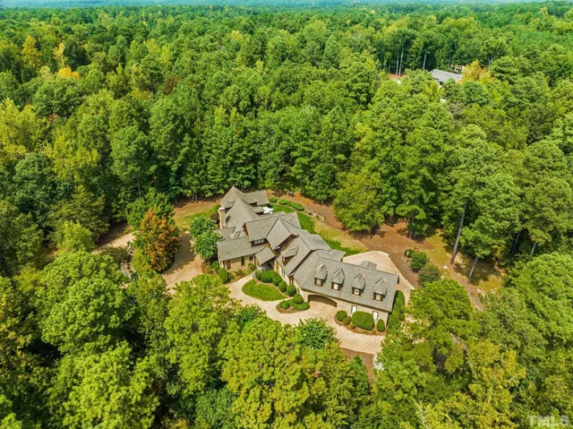 $2,950,000 | 2 American Court, Apex, NC 27523