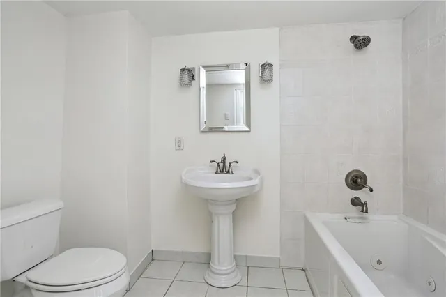 $335,000 | 4409 Carondelet Street, Unit B, New Orleans, LA 70115