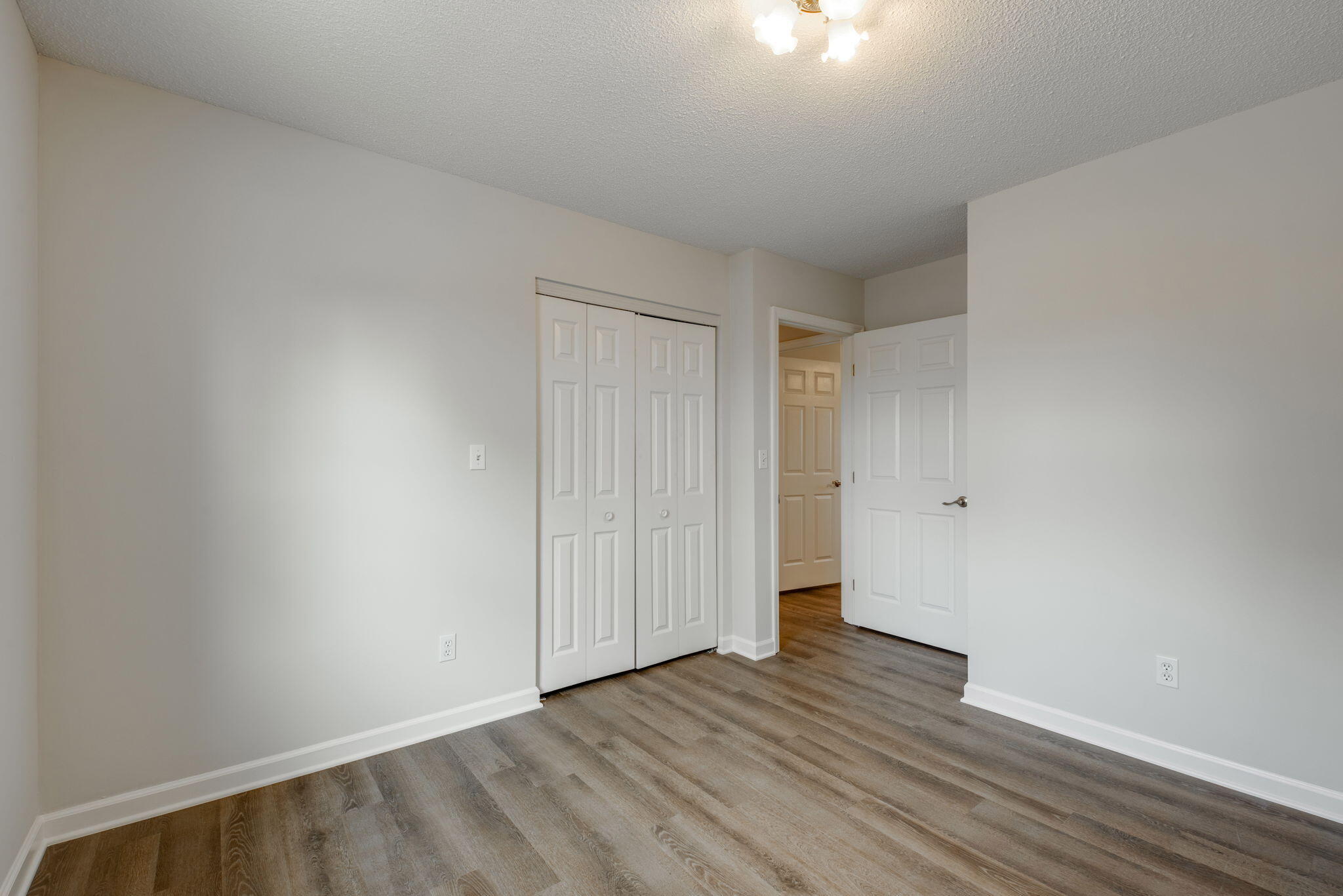 1173 Boy Scout Road Hixson, TN 37343 - Photo 21 of 45 Generous Sized Primary Bedroom