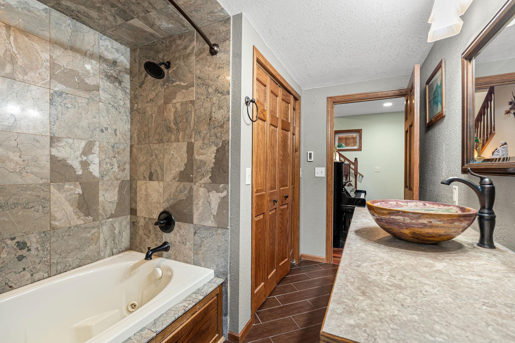 1636 St Paul Road Owatonna, MN 55060 - Photo 19 of 40