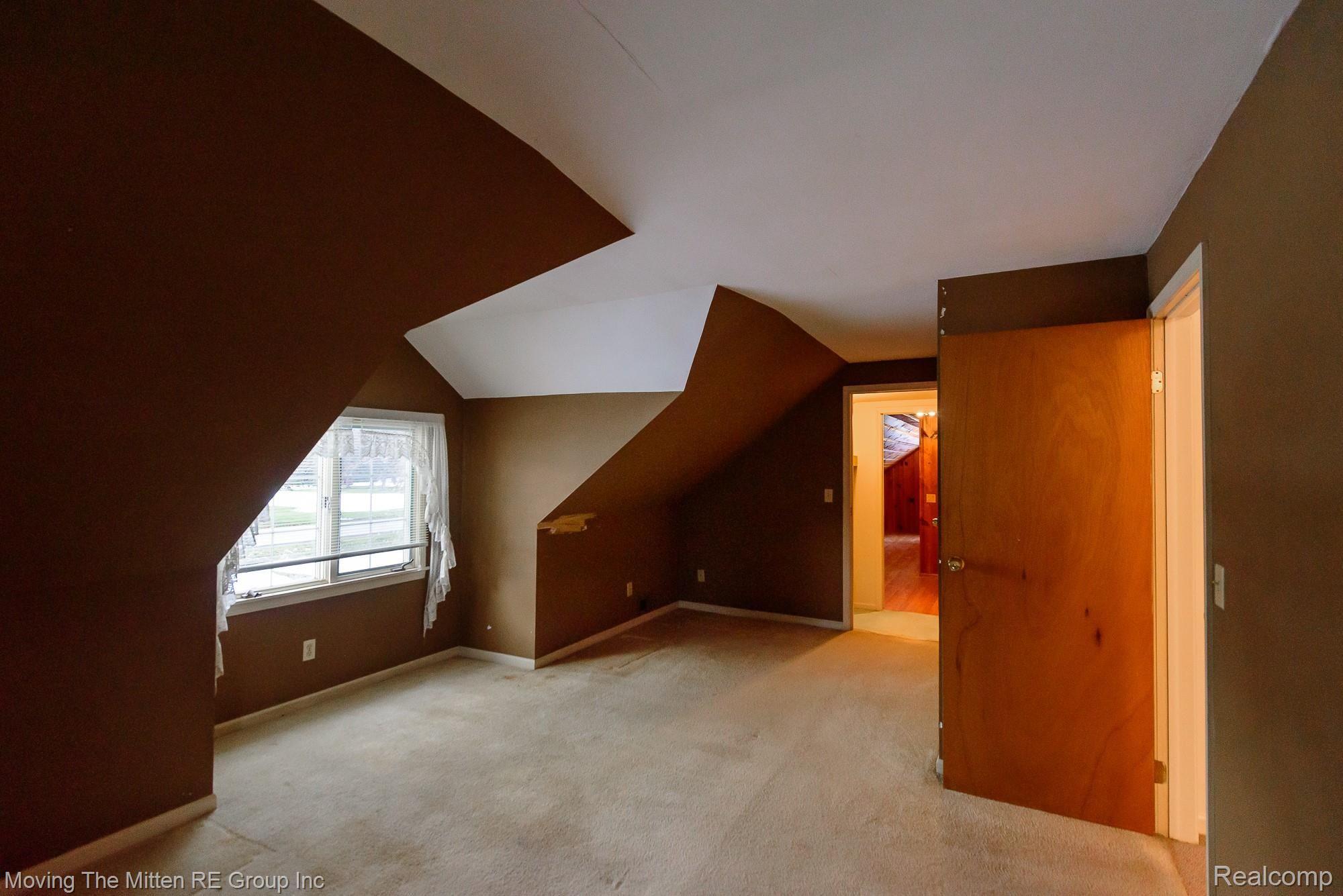 23715 Waltz Road New Boston, MI 48164 - Photo 7 of 58 6.jpg