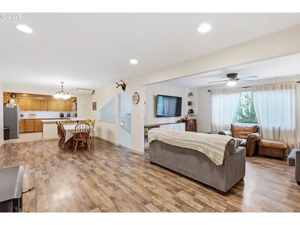 $874,990 | 19515 Northeast Deach Road, Yamhill, OR 97148