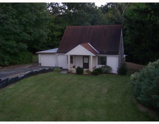 5320 Middle Road Gibsonia, PA 15044 - Photo 1 of 3 Exterior Front.