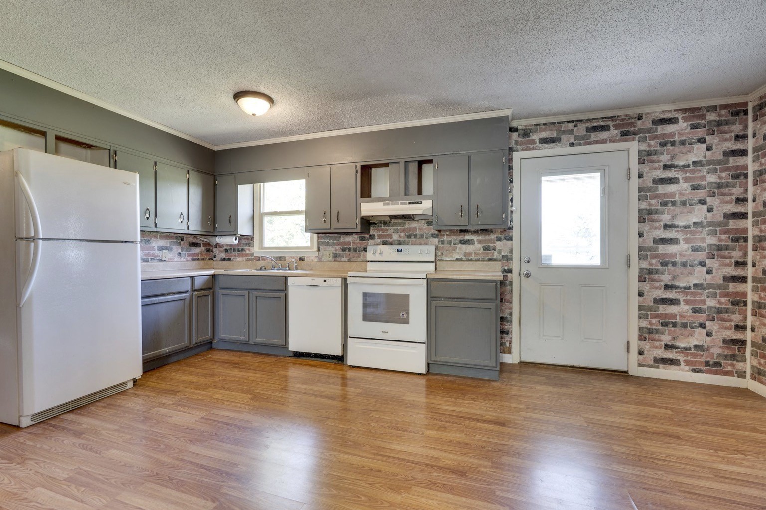 932 Coconut Ridge Road Smithville, TN 37166 - Photo 4 of 10