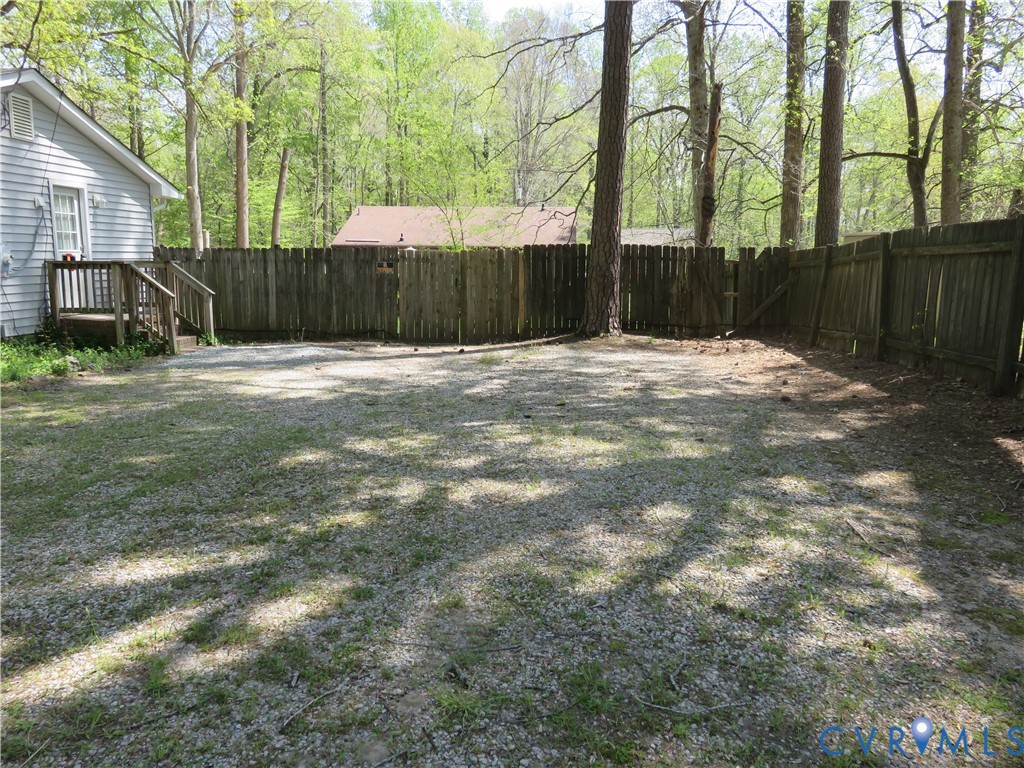 6719 Lakemont Road Quinton, VA 23141 - Photo 9 of 58 Large Parking Area at Side Entrance!