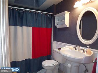 746 Bennington Road Folcroft, PA 19032 - Photo 8 of 12 Bathroom