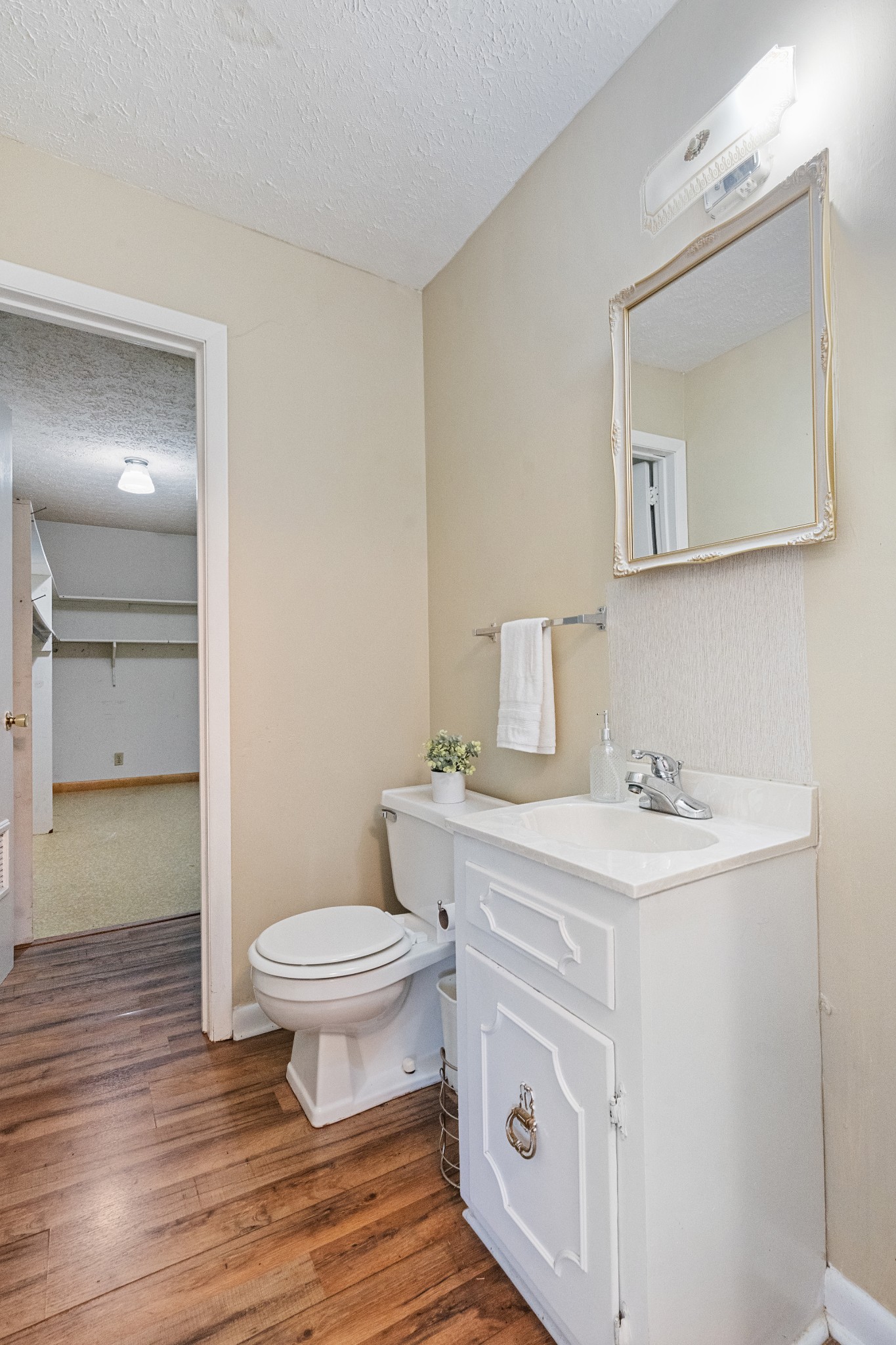 2054 Ridgecrest Circle Dickson, TN 37055 - Photo 29 of 42