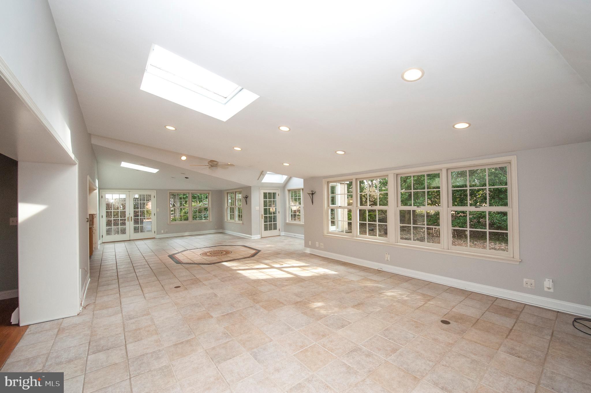 725 Knox Road Villanova, PA 19085 - Photo 9 of 23