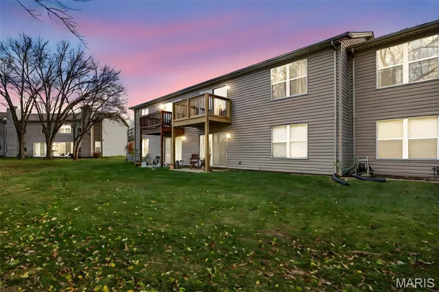 $155,000 | 75 Sugar Glen Court, Unit 7, St. Peters, MO 63376