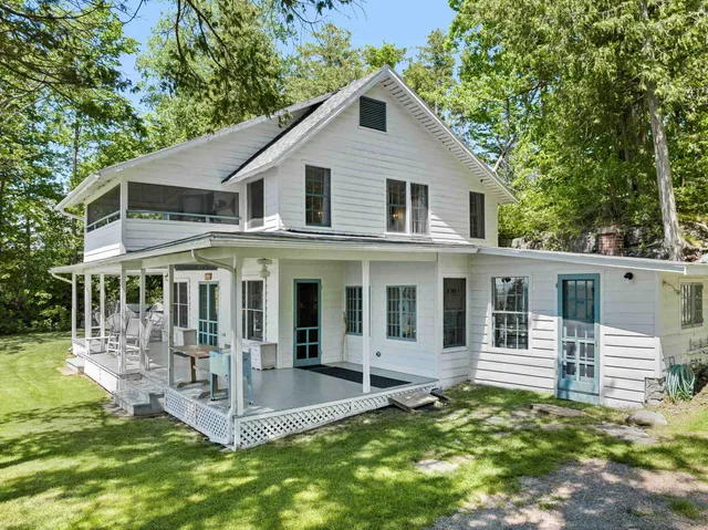 $1,100,000 | 335 West Shore Road, South Hero, VT 05486