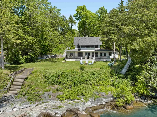 $1,100,000 | 335 West Shore Road, South Hero, VT 05486