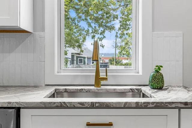 $425,000 | 1601 East 14th Street, Chattanooga, TN 37404