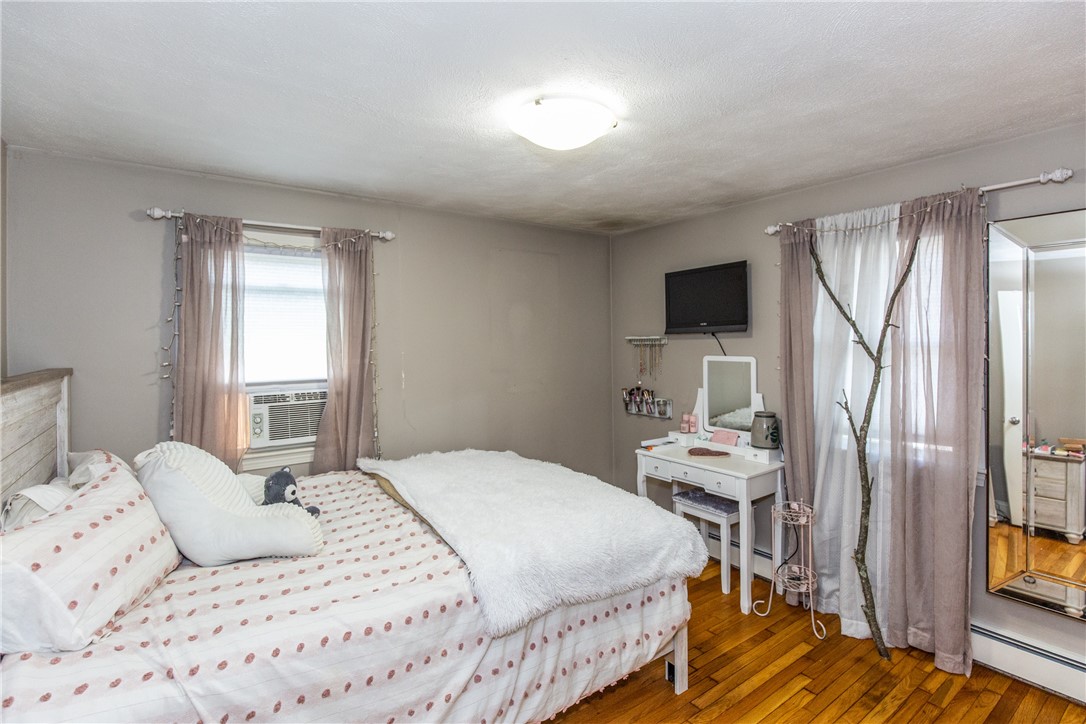 165 Getchell Avenue Woonsocket, RI 02895 - Photo 15 of 26
