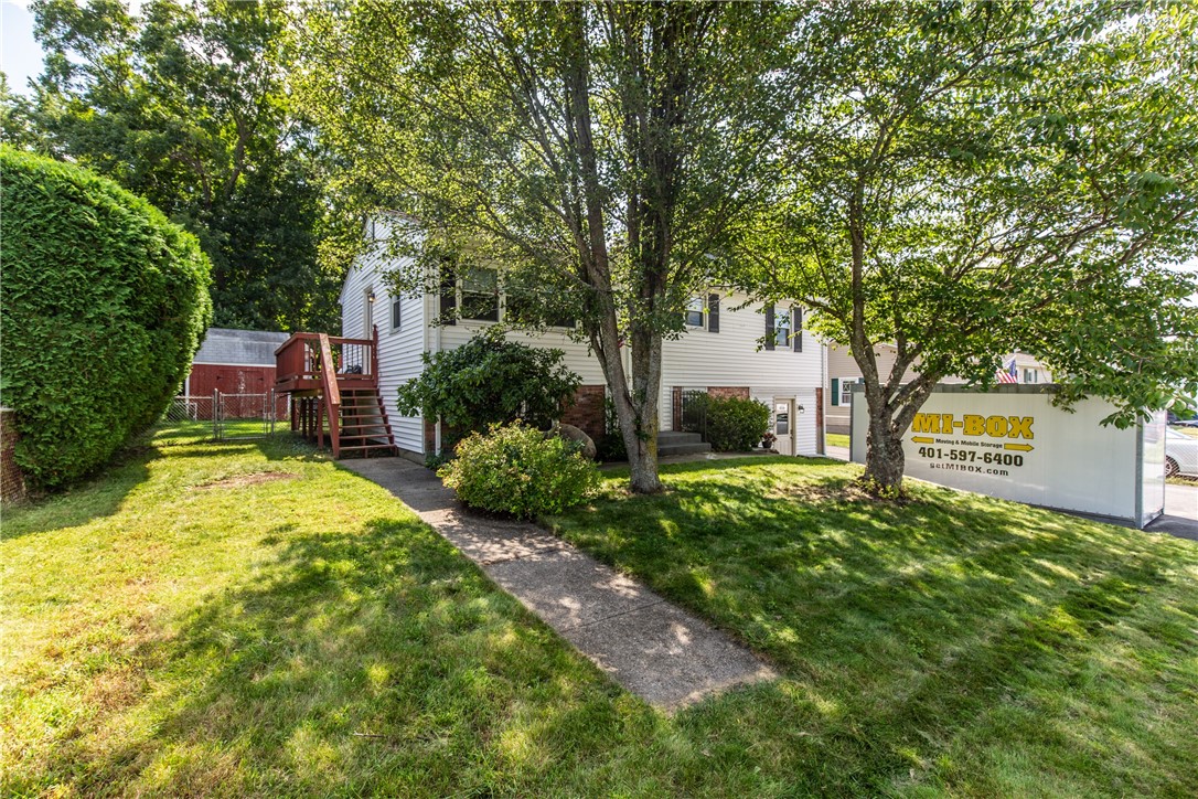 165 Getchell Avenue Woonsocket, RI 02895 - Photo 2 of 26