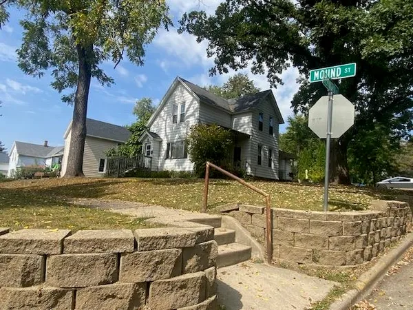 $243,700 | 751 Mound Street, Baraboo, WI 53913