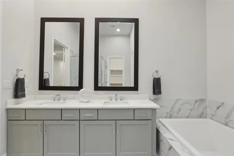 $519,900 | 1440 N Avenue, Plano, TX 75074