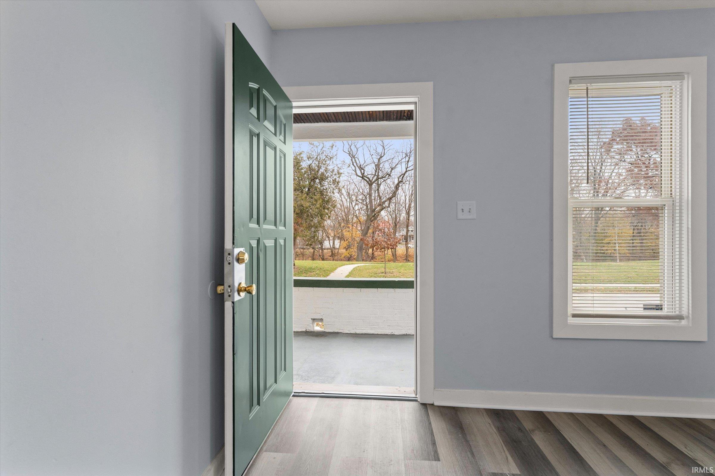 1515 Lebanon Street South Bend, IN 46613 - Photo 3 of 34