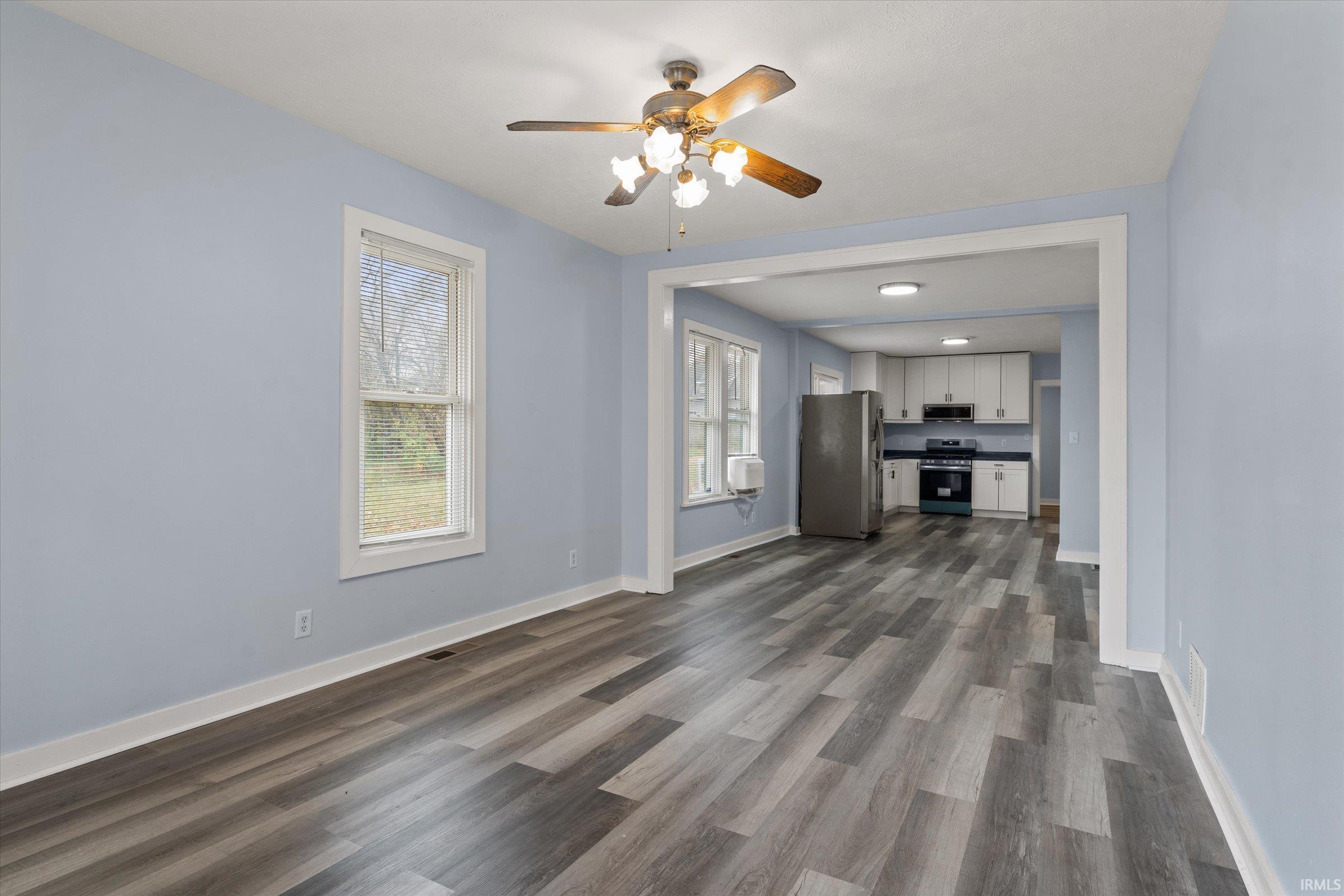 1515 Lebanon Street South Bend, IN 46613 - Photo 4 of 34