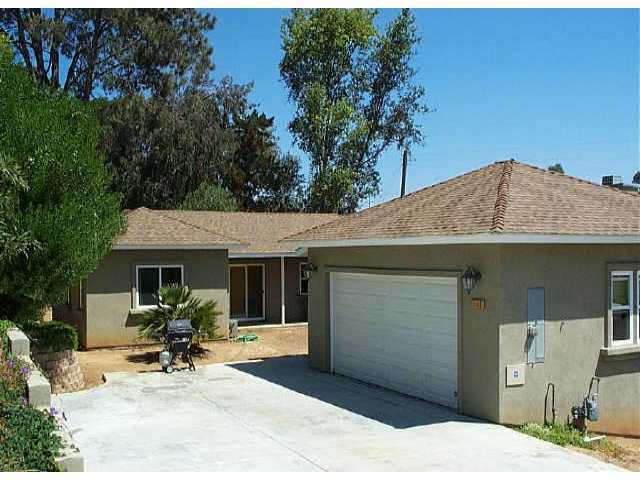 541 Guidero Way Encinitas, CA 92024 - Photo 4 of 5 Gallery Image 4