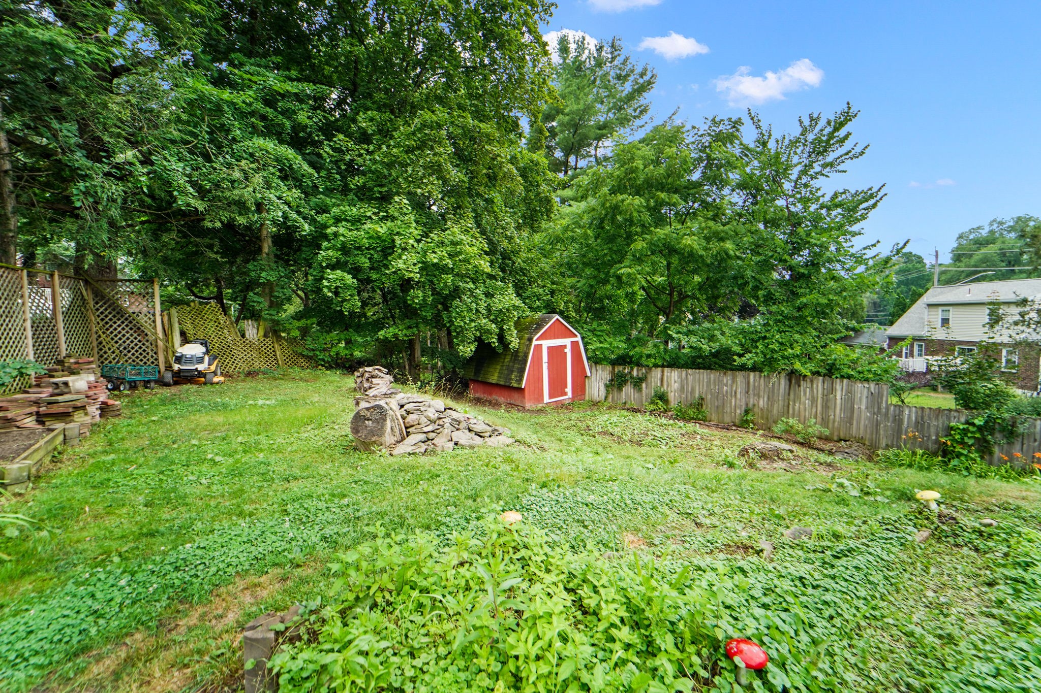 1004 Ford Road Vestal, NY 13850 - Photo 23 of 29