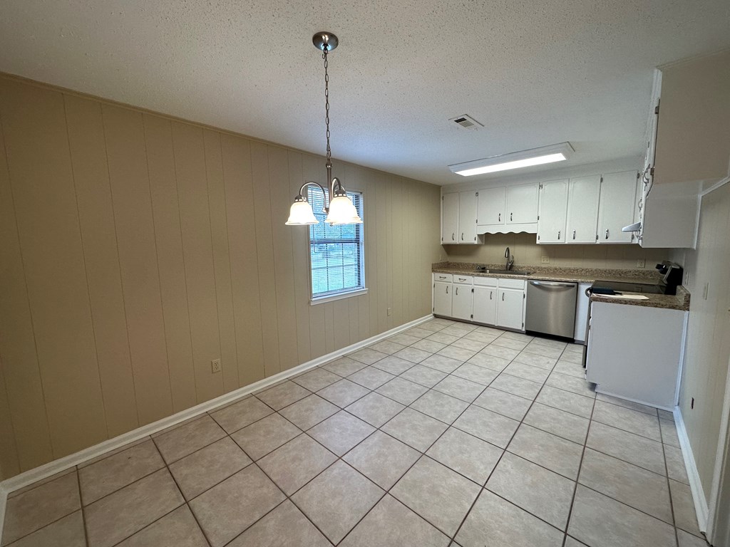 101 Ridgedale Drive Dothan, AL 36301 - Photo 7 of 23 Gallery Image 7