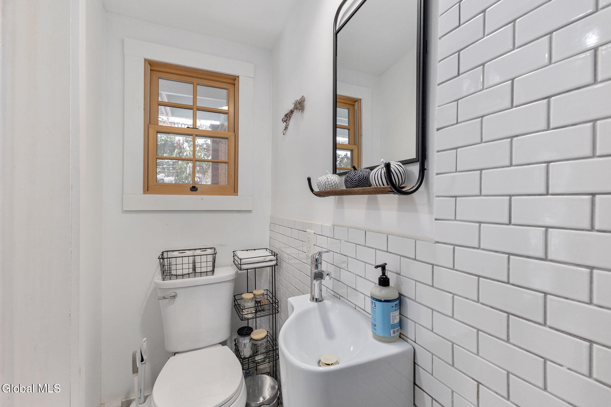 83 Spring Street Albany, NY 12210 - Photo 14 of 29 23-83SpringSt_23