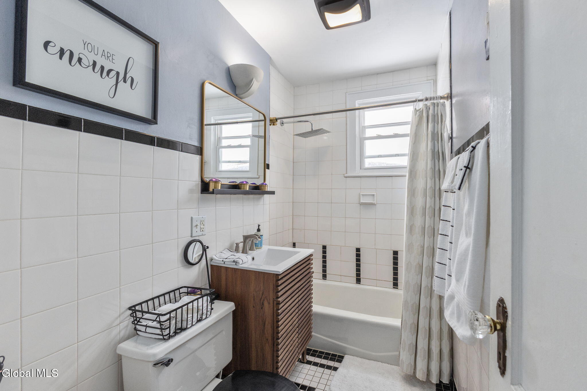 83 Spring Street Albany, NY 12210 - Photo 20 of 29 32-83SpringSt_32