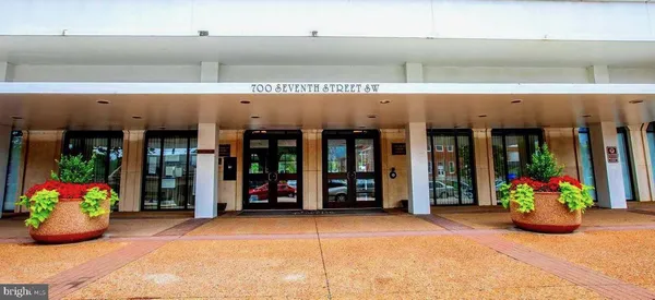 $372,500 | 700 7th Street Southwest, Unit 406, Washington, DC 20024