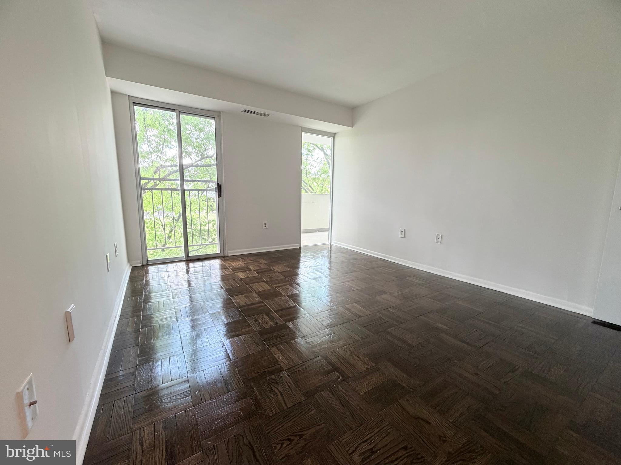 700 7th Street Southwest, Unit 406 Washington, DC 20024 - Photo 21 of 50 Bedroom 1