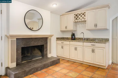 $3,800,000 | 7151 Johnston Road, Pleasanton, CA 94588