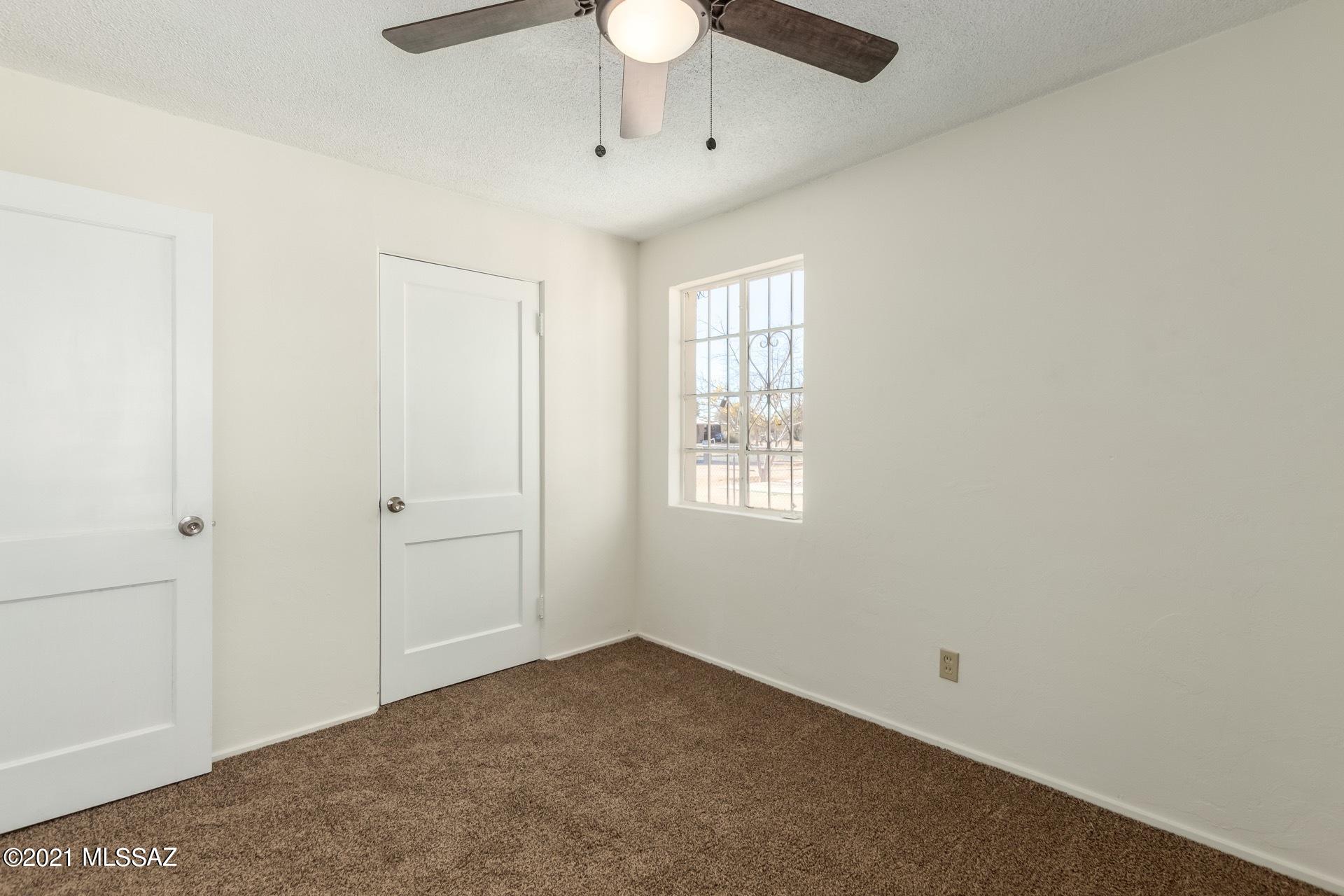 3311 East Silverlake Road Tucson, AZ 85713 - Photo 11 of 22 Gallery Image 11