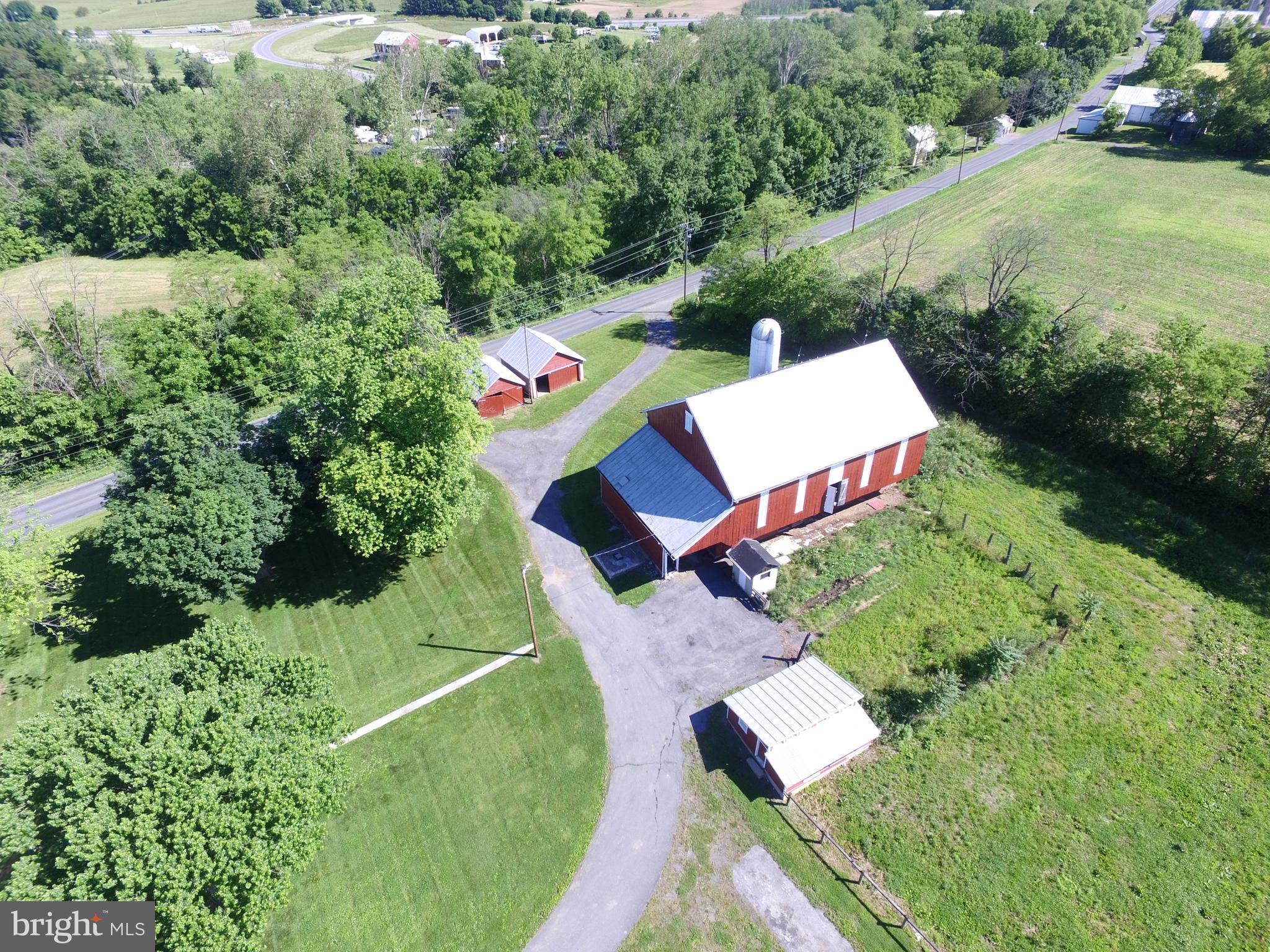 222 Creek Road Carlisle, PA 17015 - Photo 18 of 47
