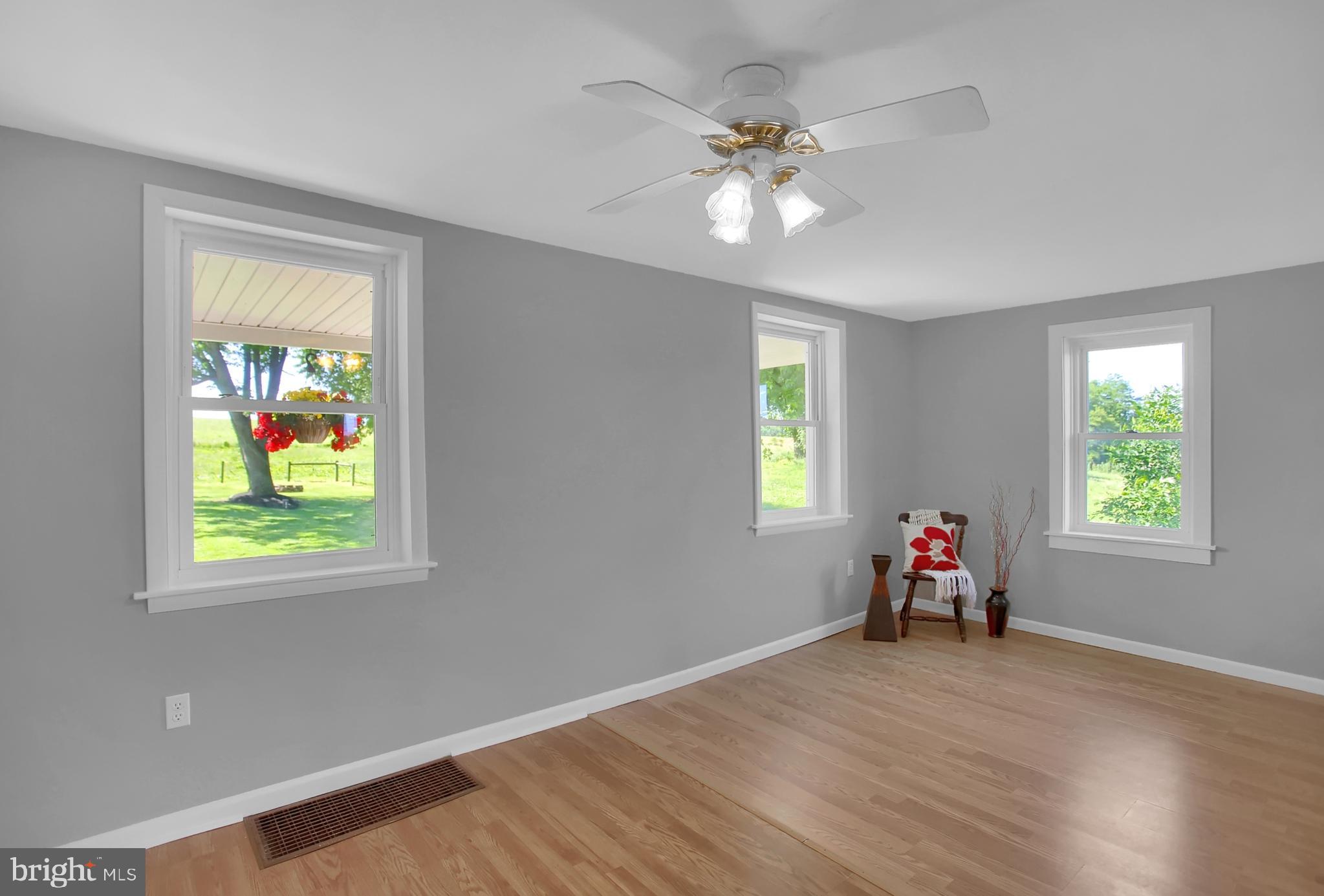 222 Creek Road Carlisle, PA 17015 - Photo 7 of 47