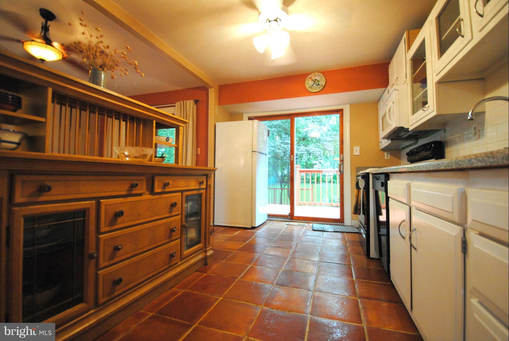 1012 Wallace Road Crownsville, MD 21032 - Photo 11 of 30 Kitchen