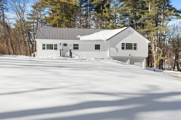 $539,000 | 126 Watson Road, Dover, NH 03820