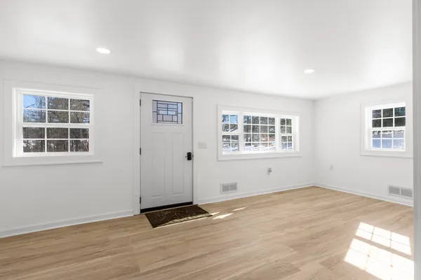 $539,000 | 126 Watson Road, Dover, NH 03820